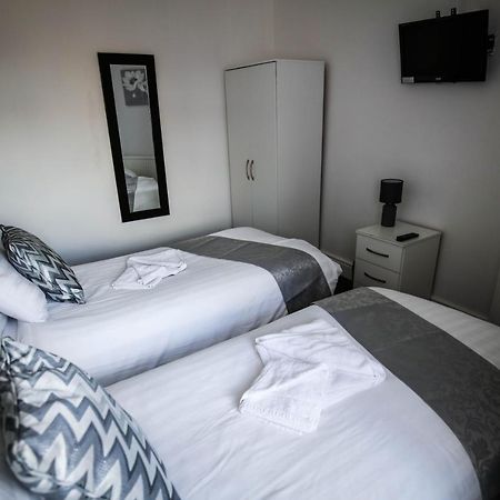 St Hilda Guesthouse ليفربول المظهر الخارجي الصورة