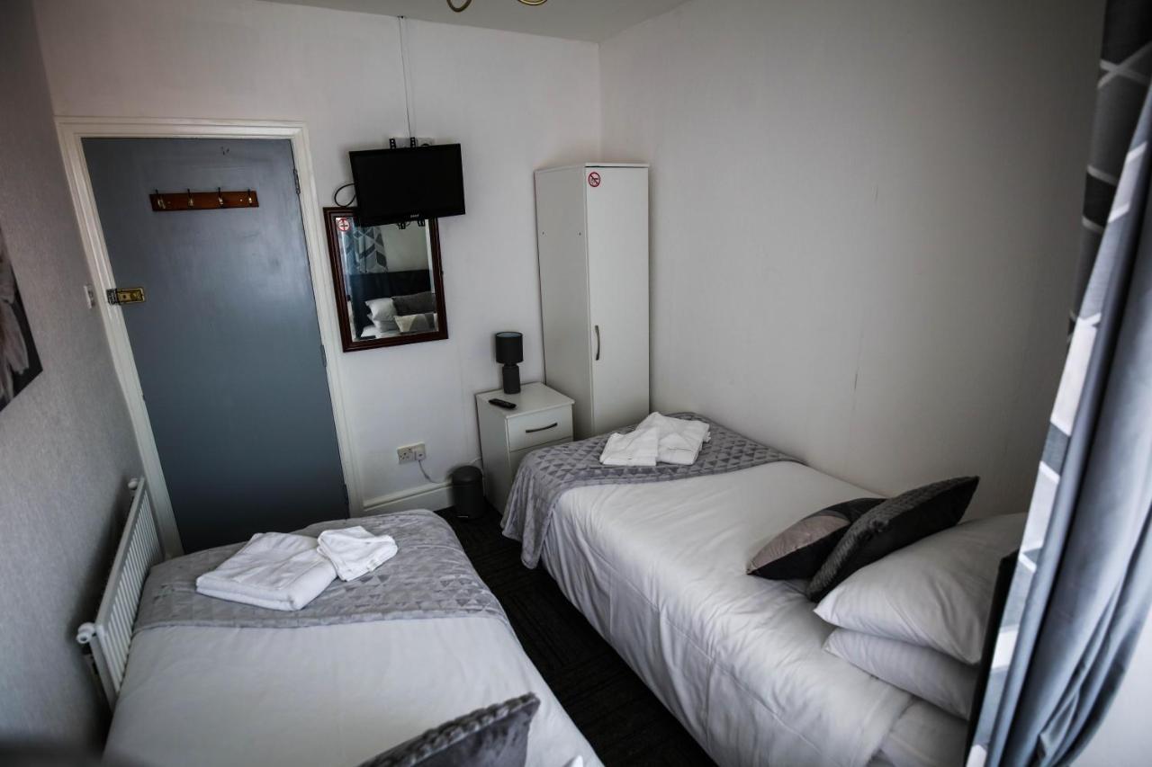 St Hilda Guesthouse ليفربول المظهر الخارجي الصورة